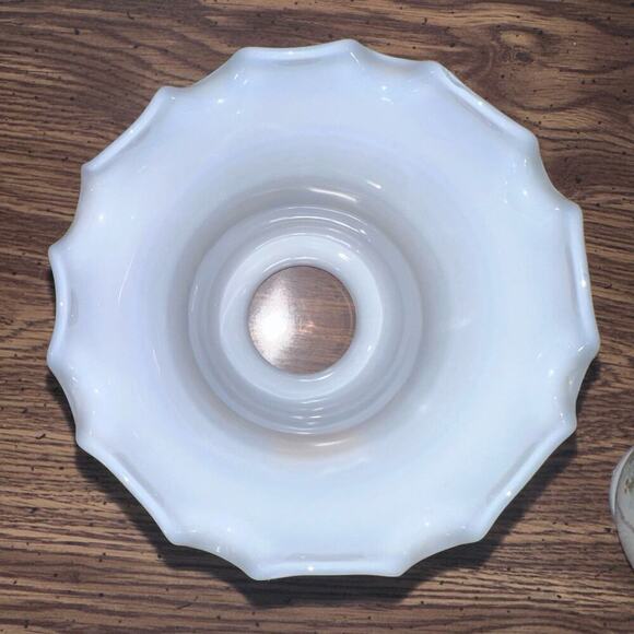 NOS Prestigeline Blue Cameo Crimp Shade 2 1/4” Fitter #40014 Original Mfg Tags - Picture 6 of 10